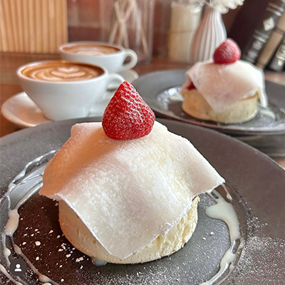 いちご大福 スフレパンケーキ